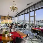 Sveo Business Hotel 4*