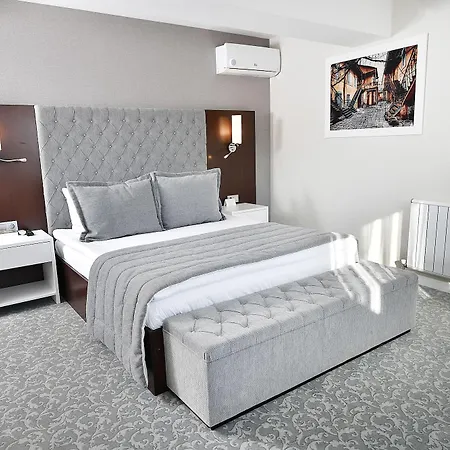 Hotell Guevenay Business