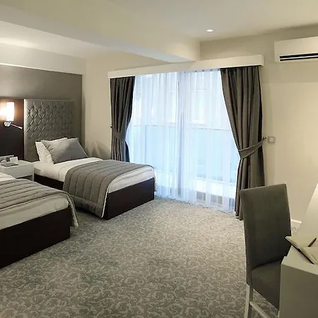Szálloda Guevenay Business 4*